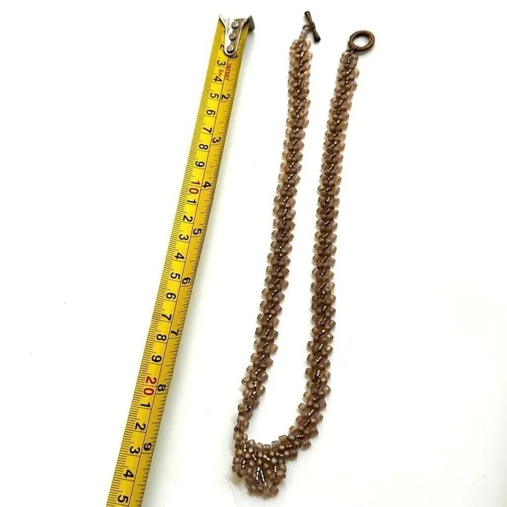Pink beaded necklace - Picture 3 of 6